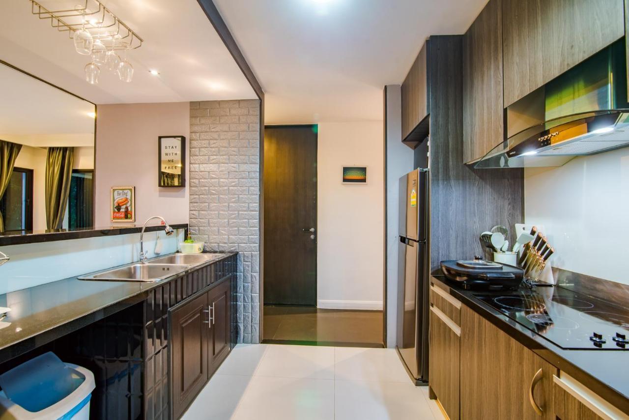 Sierra Pool 102 Villaer HHQ
